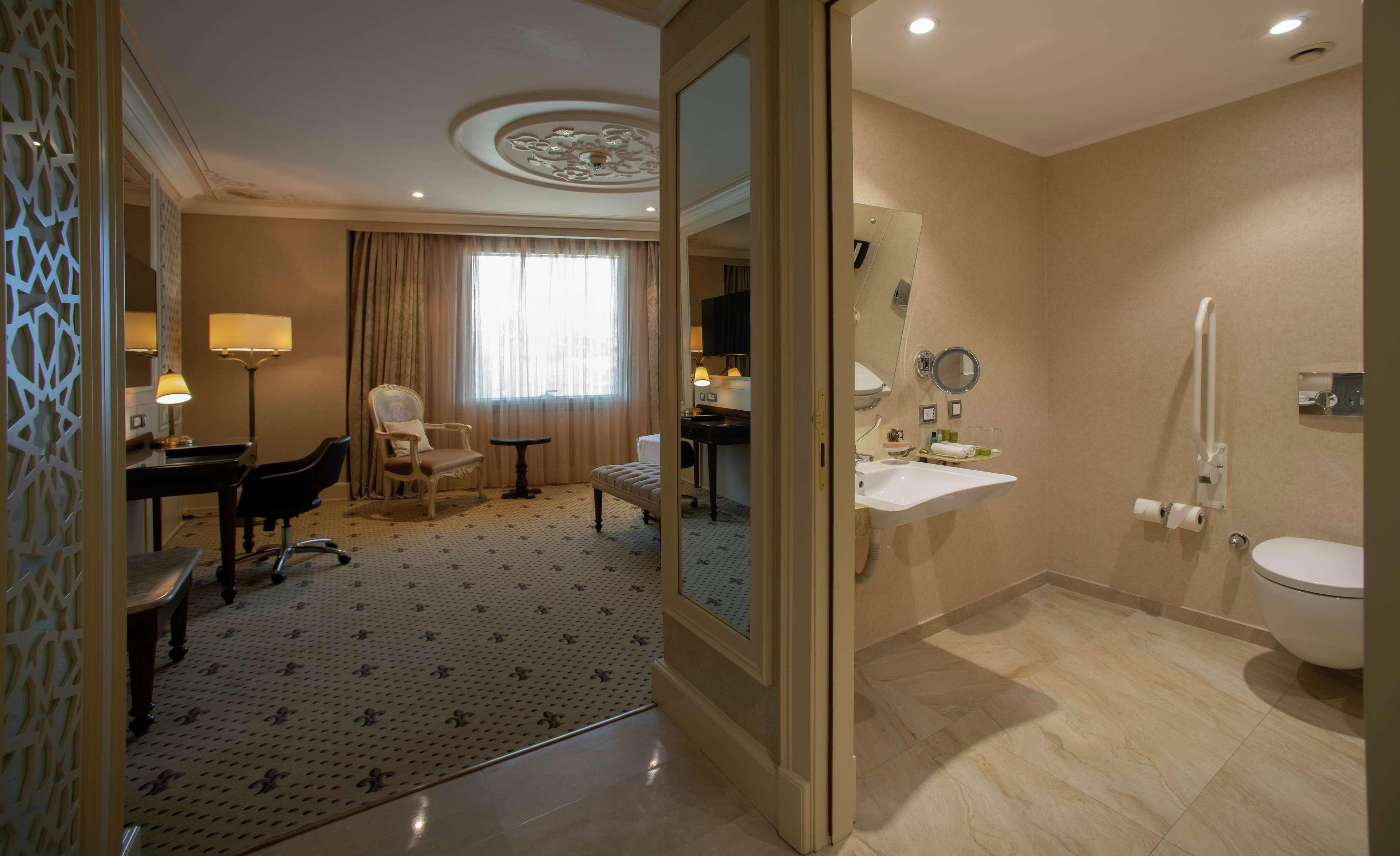 Doubletree By Hilton Gaziantep Hotell Eksteriør bilde